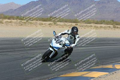 media/Mar-24-2025-Moto Forza (Mon) [[57ce5c5cff]]/3-Beginner Group/Session 3 (Turn 6 Inside)/